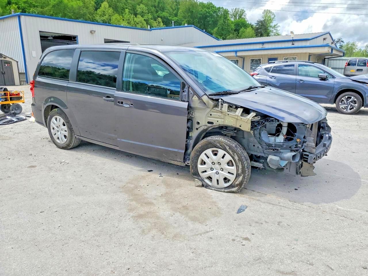 2019 Dodge Grand Caravan Se - zdjęcie 4