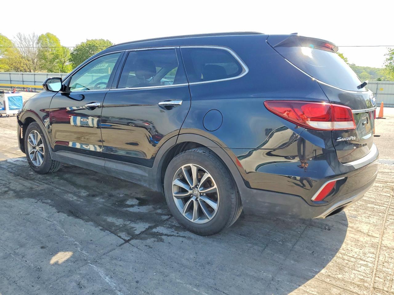 2017 Hyundai Santa Fe Se - zdjęcie 2