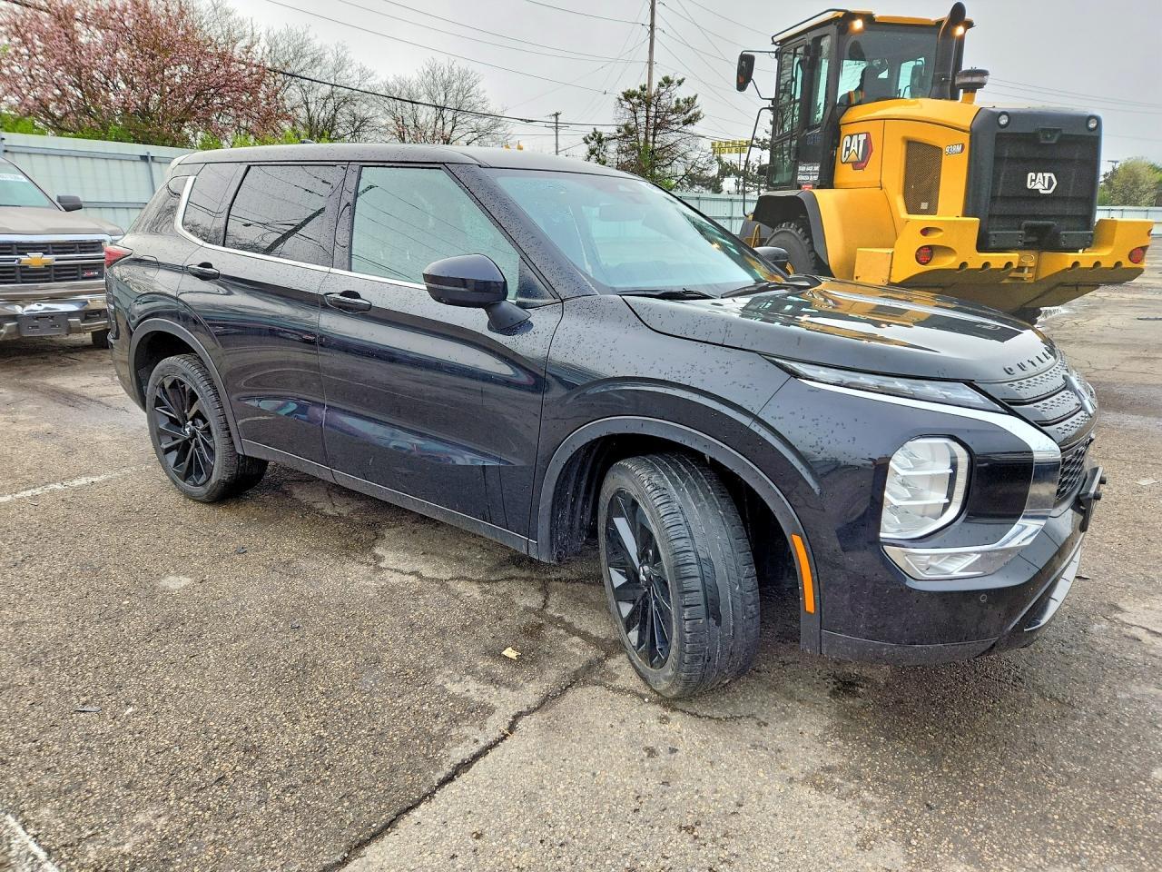 2023 Mitsubishi Outlander Se - zdjęcie 4