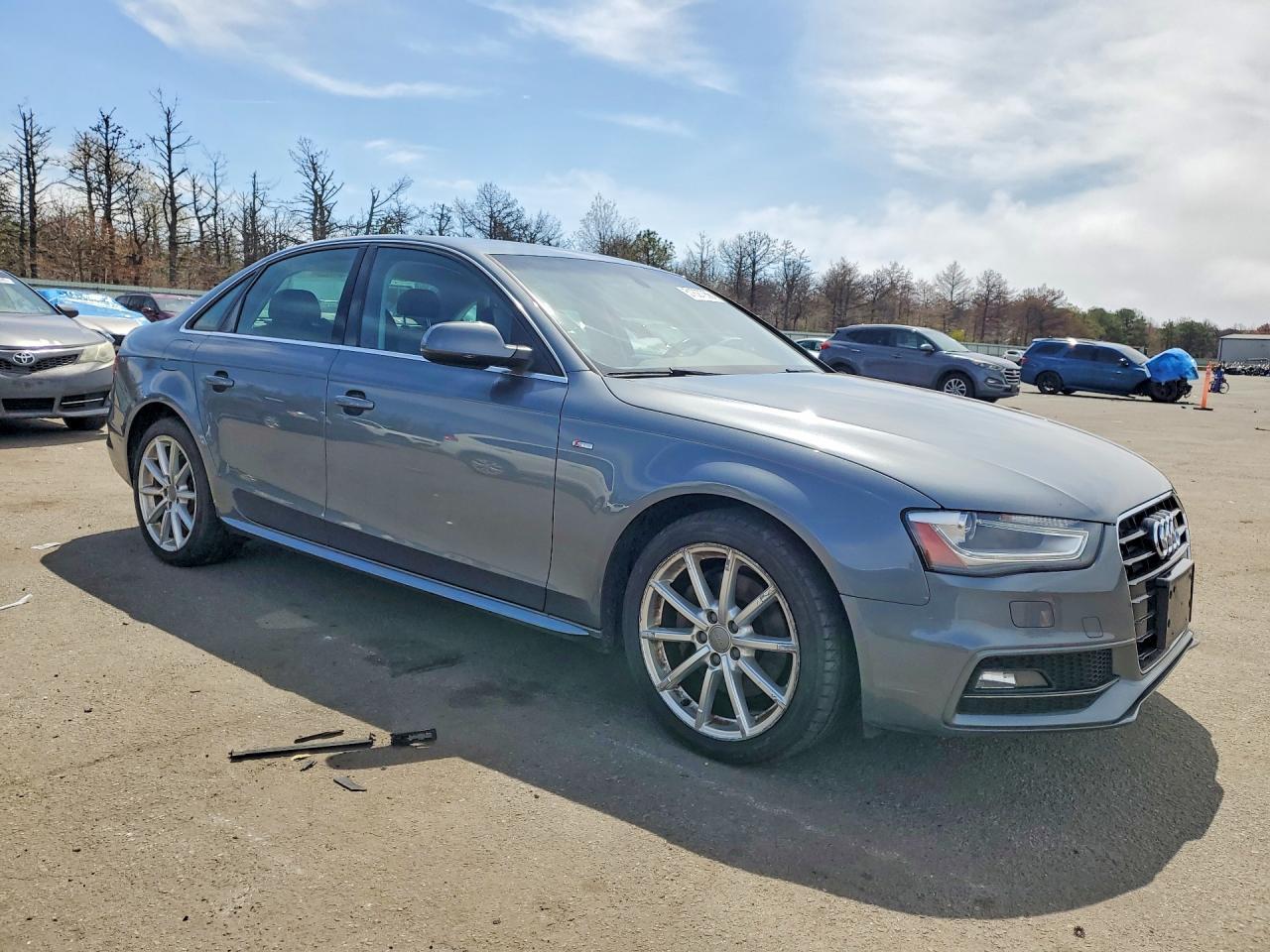 2015 Audi A4 Premium - zdjęcie 4