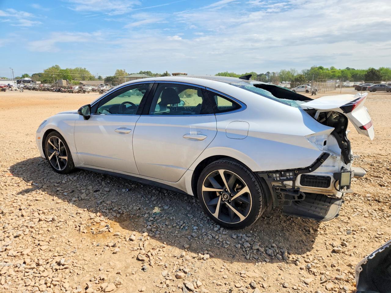 2022 Hyundai Sonata Sel Plus - zdjęcie 2