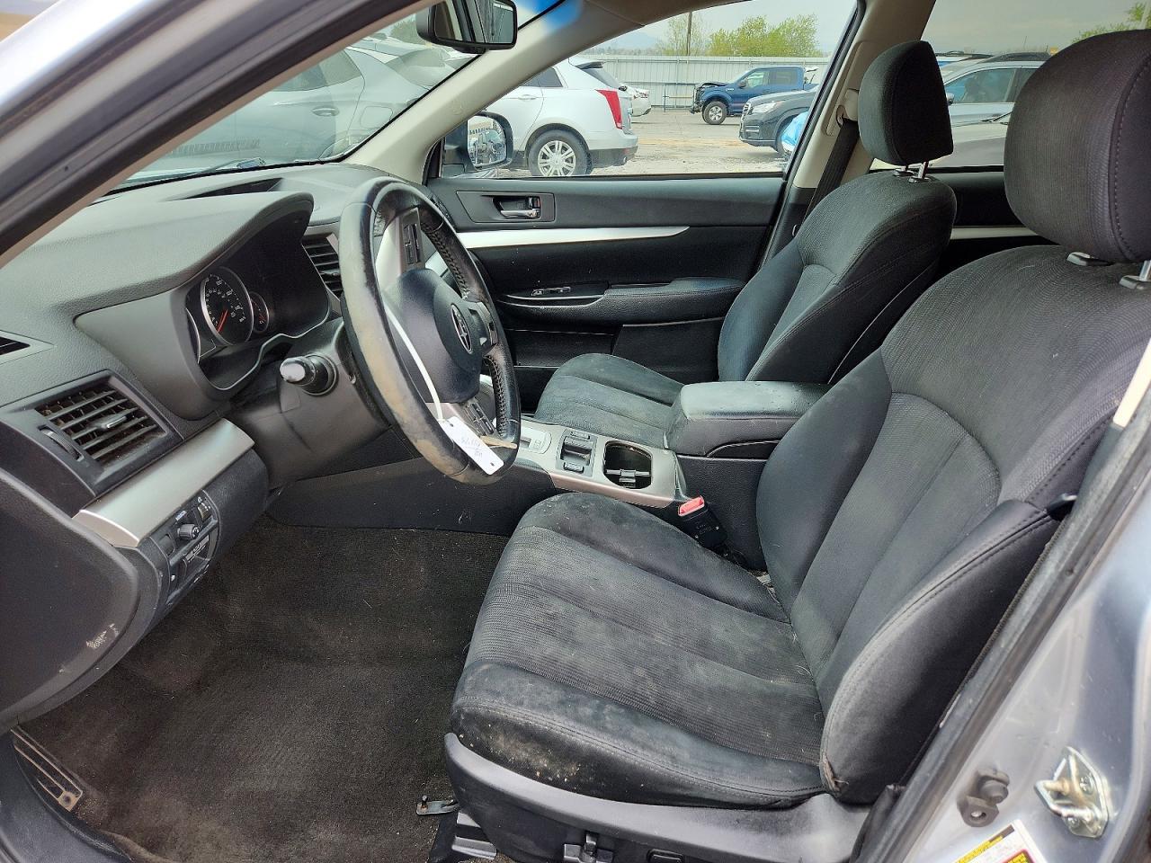 2013 Subaru Outback 2.5I Premium - zdjęcie 7