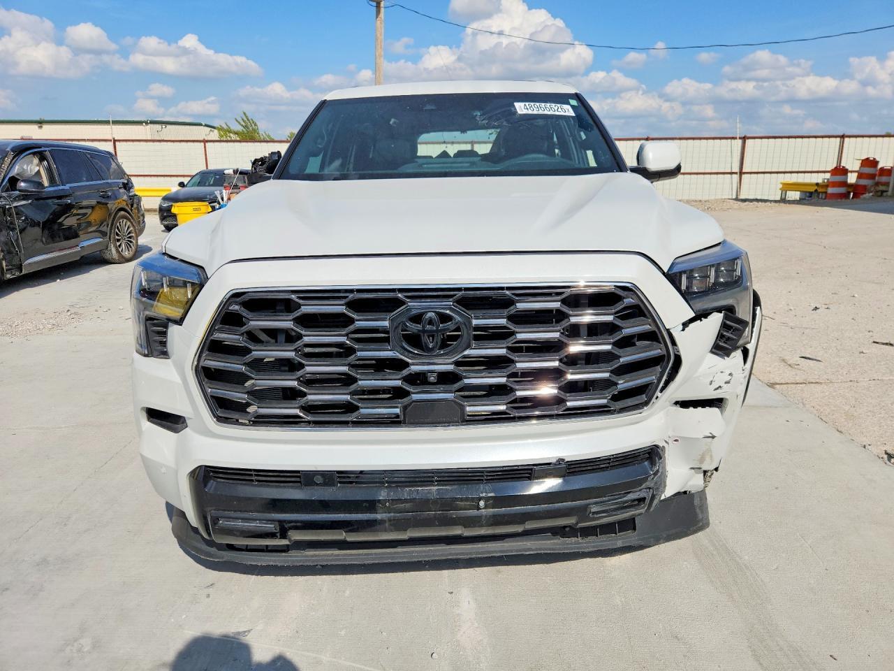 2026 Toyota Sequoia Platinum - zdjęcie 5