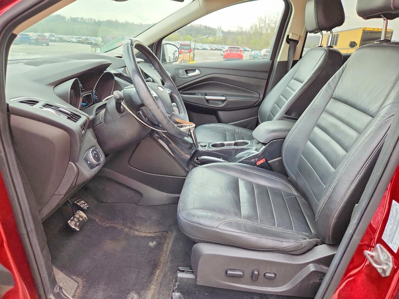 2015 Ford Escape Titanium - zdjęcie 7