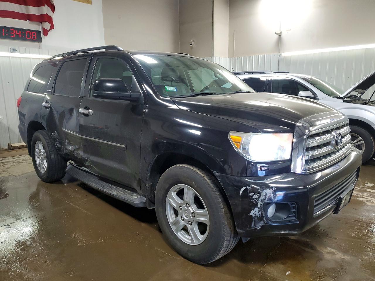 2013 Toyota Sequoia Sr5 - zdjęcie 4