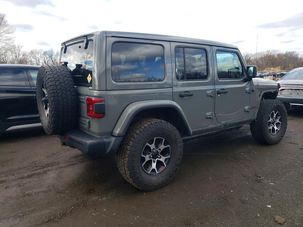 2020 Jeep Wrangler Unlimited Rubicon - zdjęcie 3