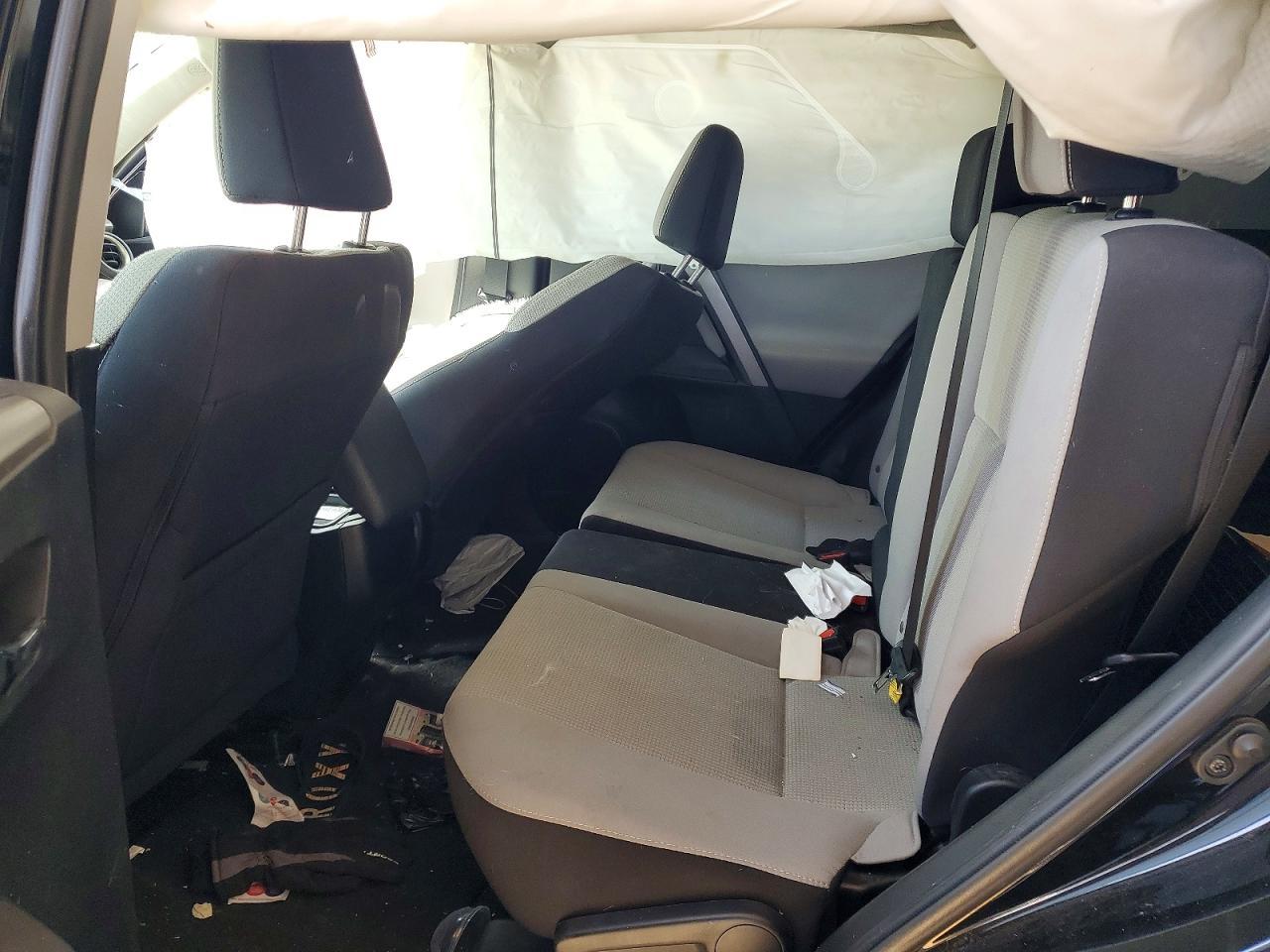2017 Toyota Rav4 Xle - zdjęcie 10