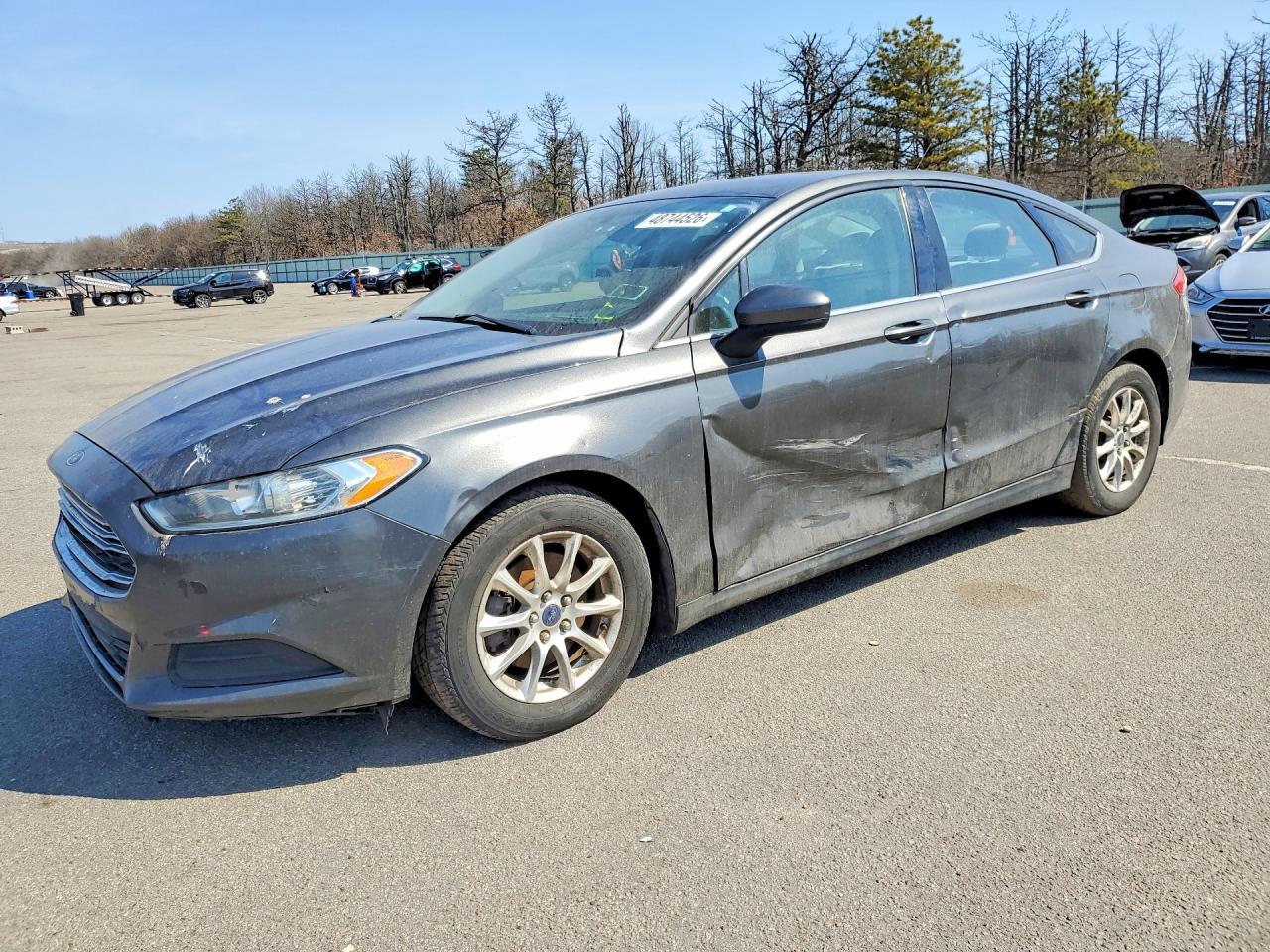 2015 Ford Fusion S - zdjęcie główne