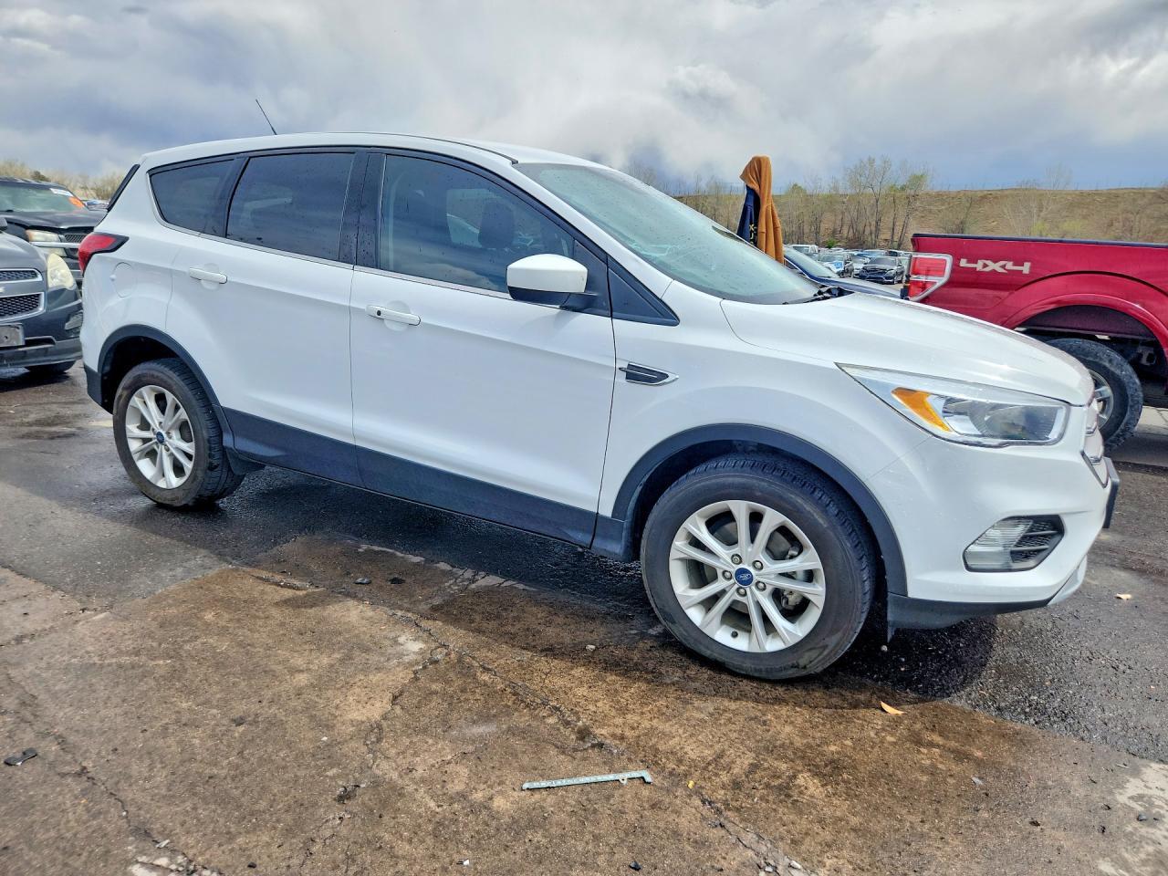 2019 Ford Escape Se - zdjęcie 4