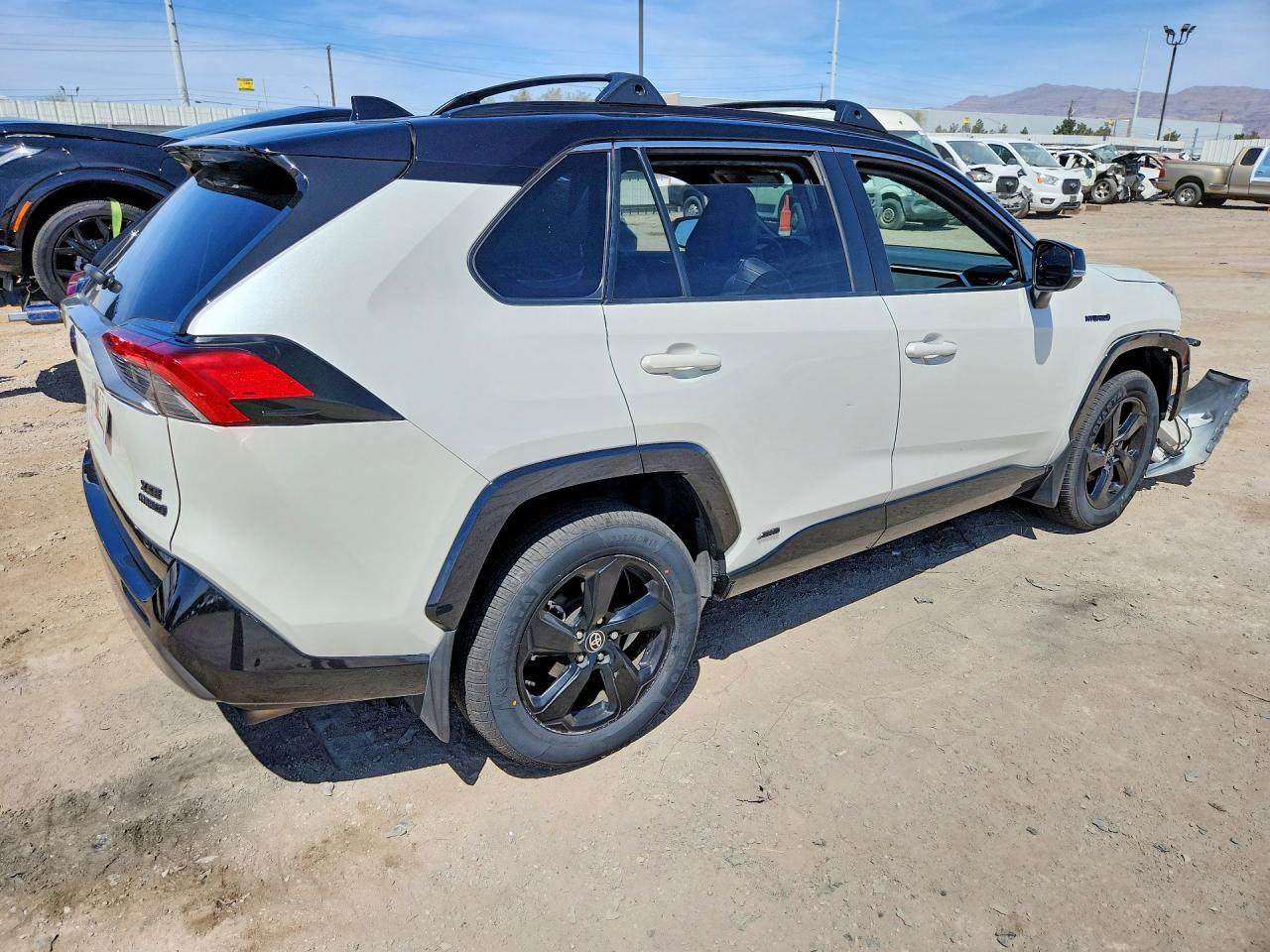 2021 Toyota Rav4 Xse - zdjęcie 3