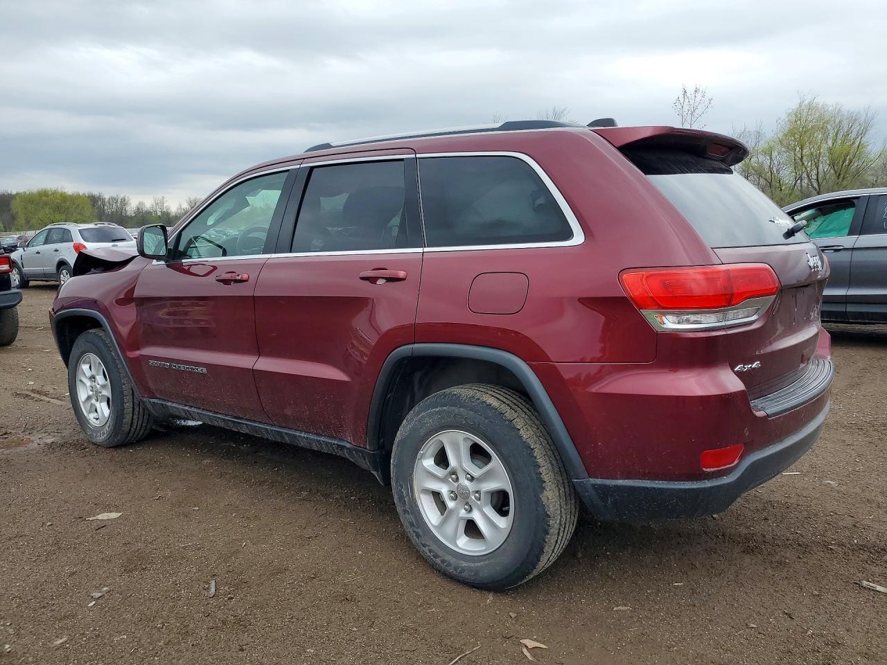 2017 Jeep Grand Cherokee Laredo - zdjęcie 2