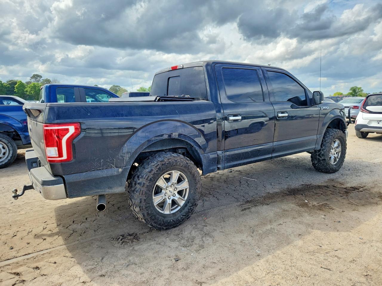 2016 Ford F150 Supercrew - zdjęcie 3