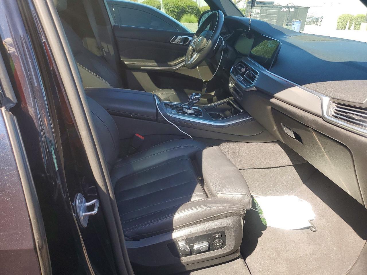 2019 BMW X5 xDrive50I - zdjęcie 13
