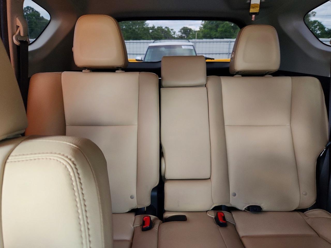 2015 Toyota Rav4 Limited - zdjęcie 10