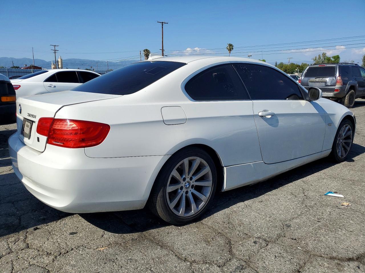 2013 BMW 328 I Sulev - zdjęcie 3
