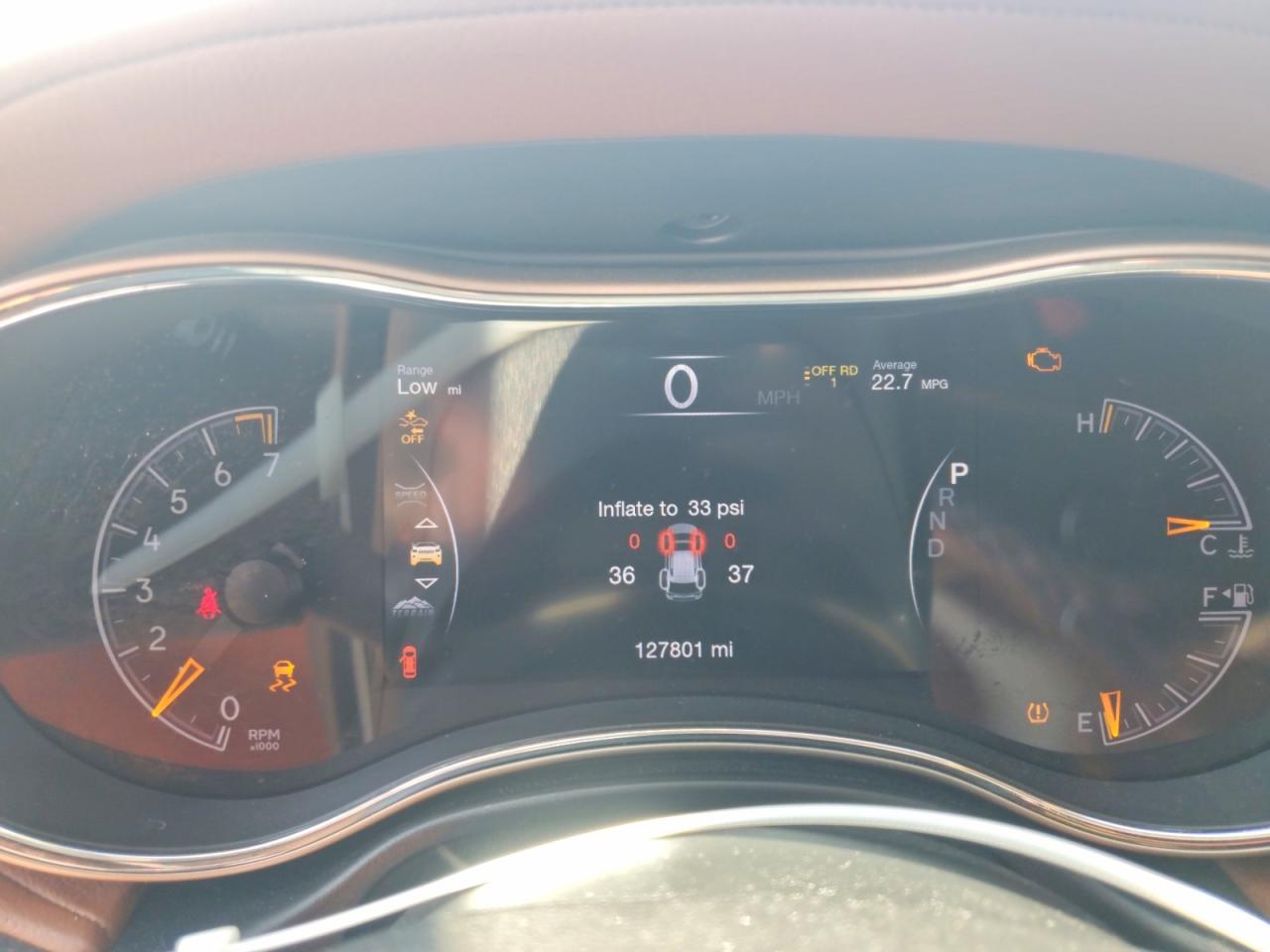 2016 Jeep Grand Cherokee Summit - zdjęcie 9