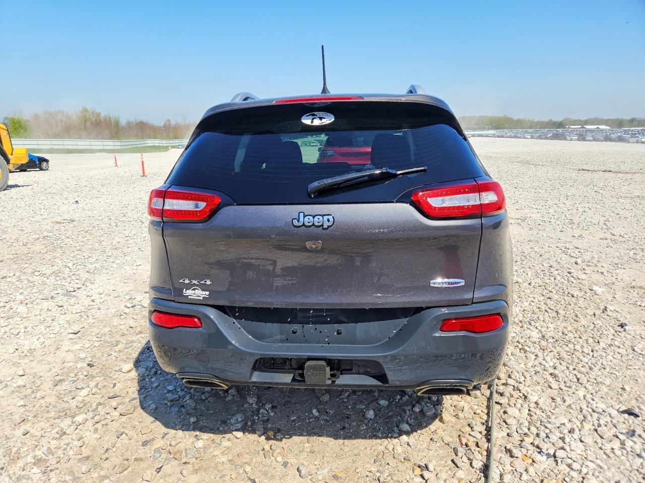 2016 Jeep Cherokee Latitude - zdjęcie 6