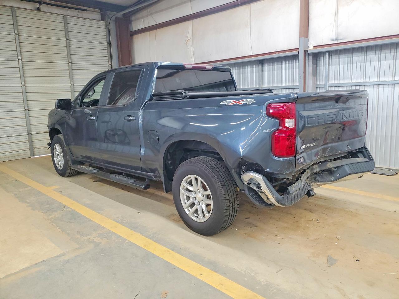 2019 Chevrolet Silverado K1500 Lt - zdjęcie 2