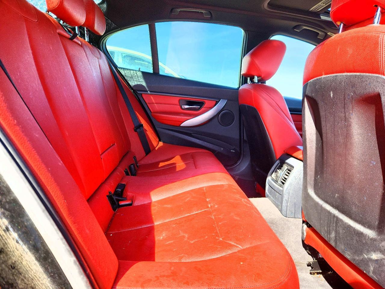 2013 BMW 335 Xi - zdjęcie 10