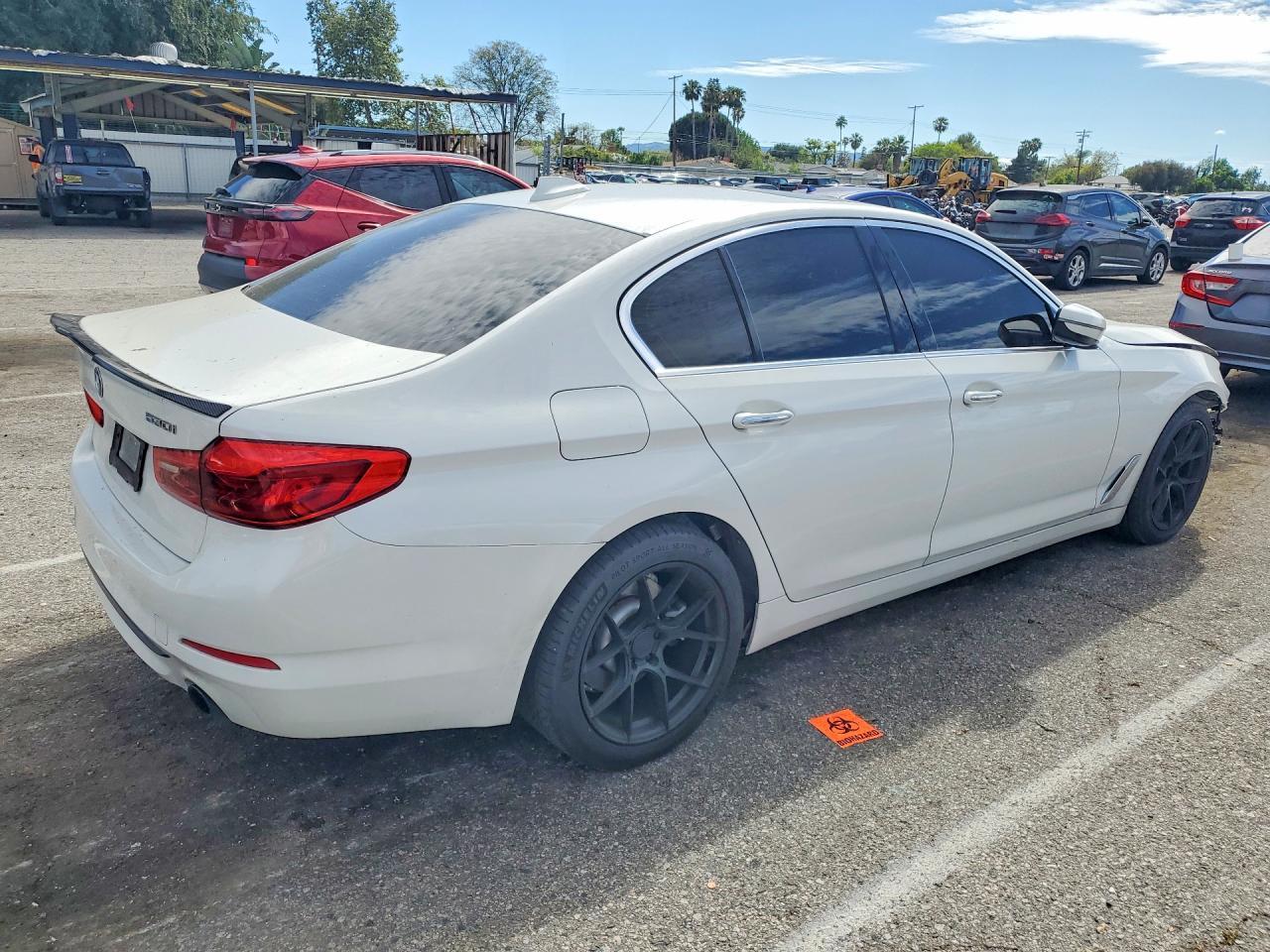 2018 BMW 530 I - zdjęcie 3