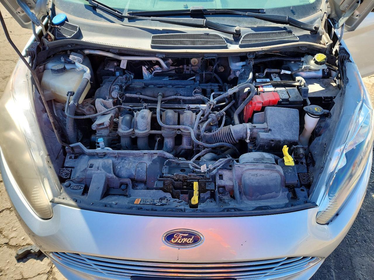 2015 Ford Fiesta Se - zdjęcie 11