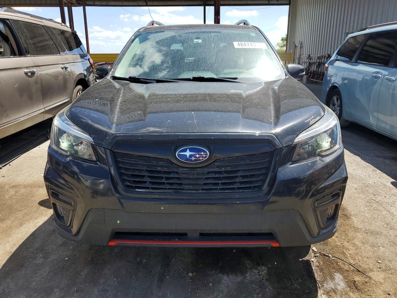 2021 Subaru Forester Sport - zdjęcie 5