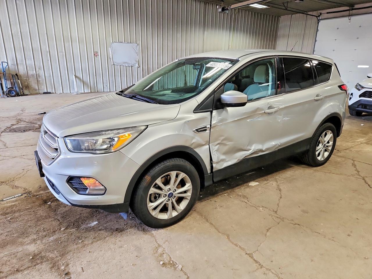 2017 Ford Escape Se - zdjęcie główne