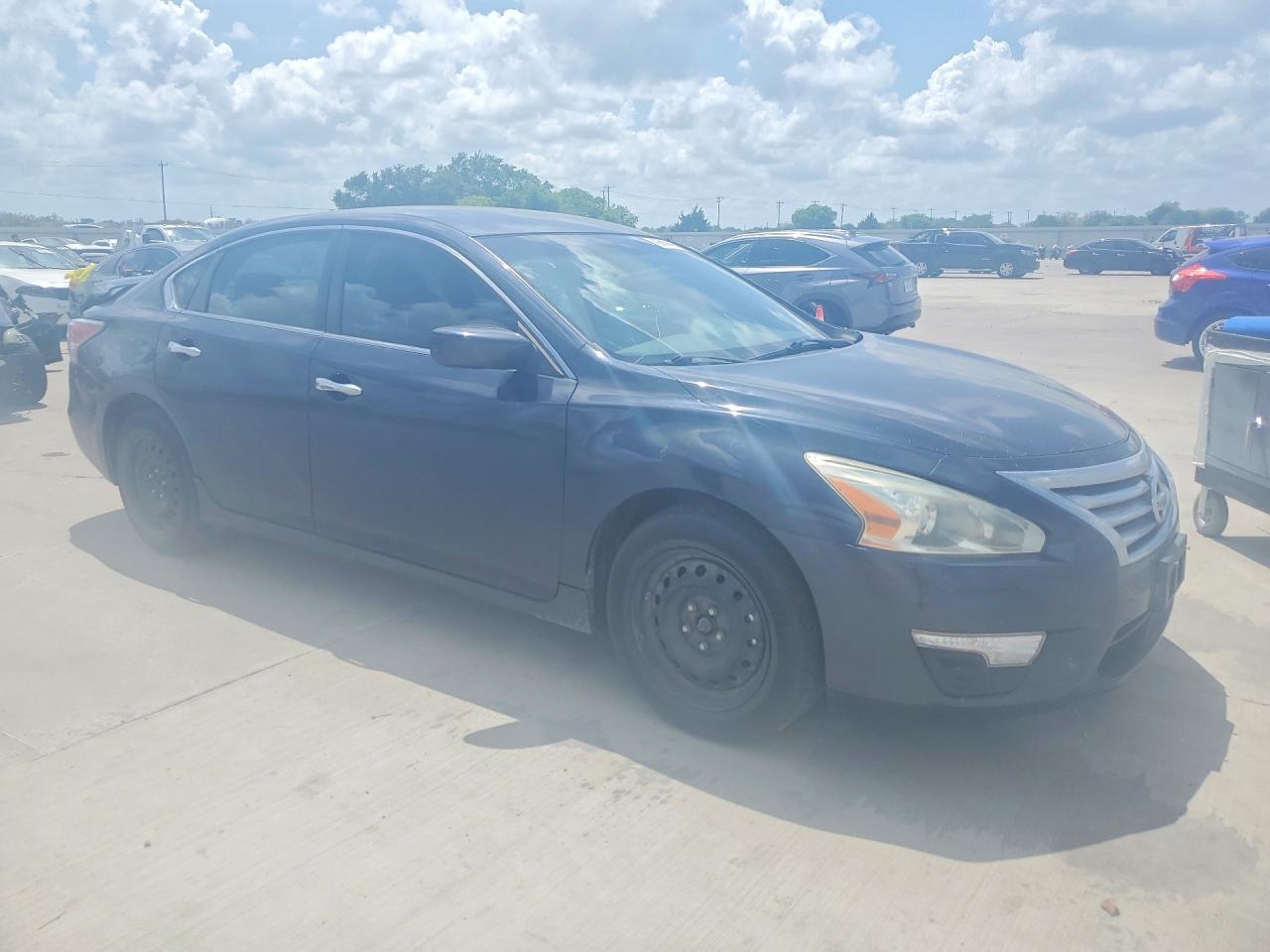 2014 Nissan Altima 2.5 S - zdjęcie 4