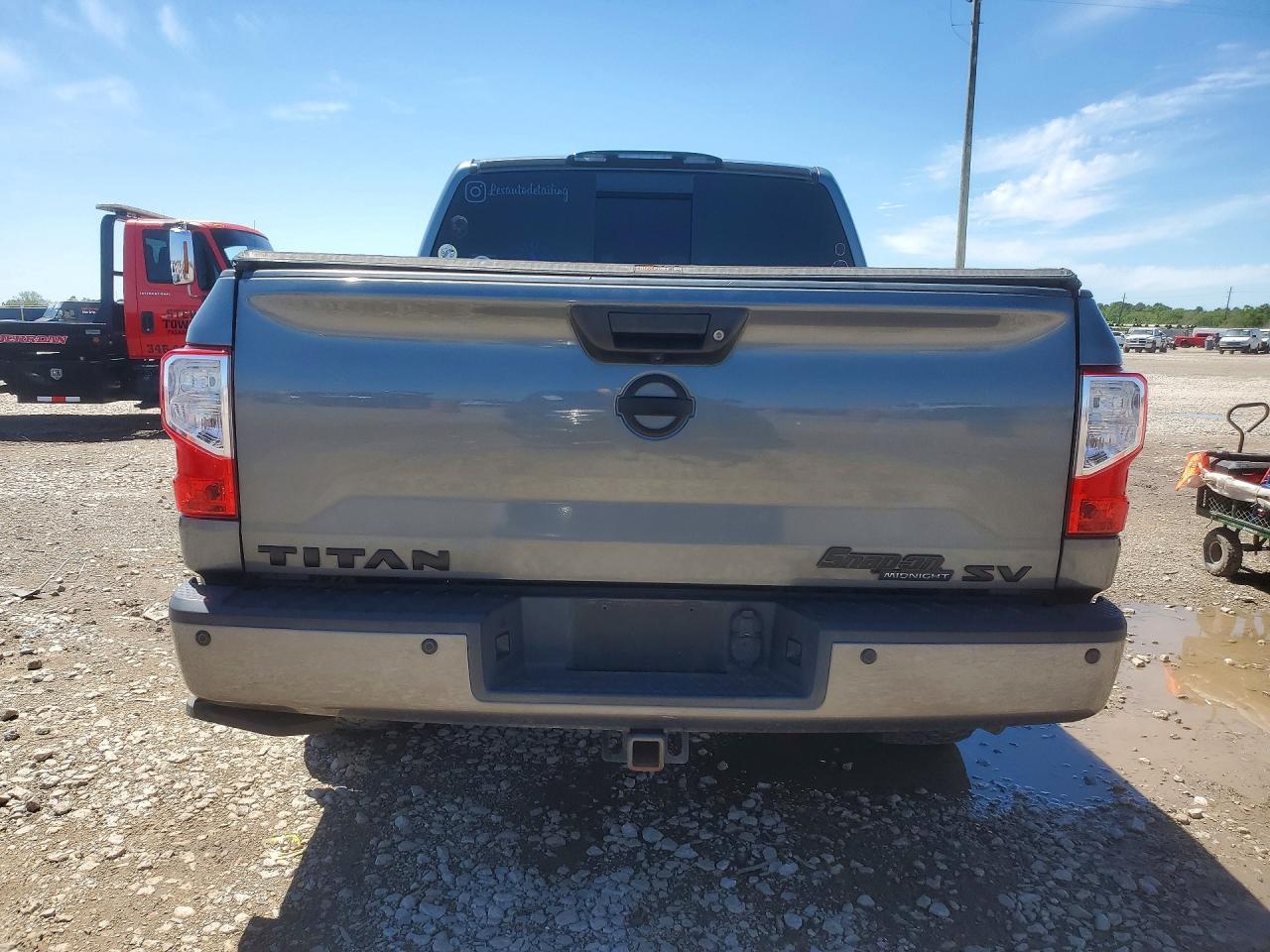2018 Nissan Titan Sv - zdjęcie 6