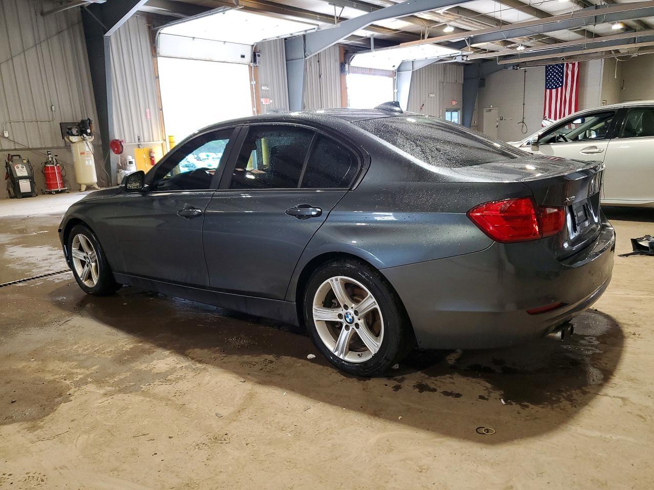 2015 BMW 328 Xi - zdjęcie 2