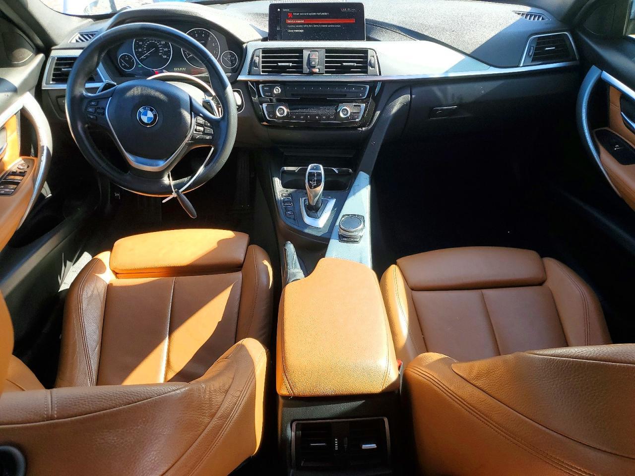 2018 BMW 330 I - zdjęcie 8