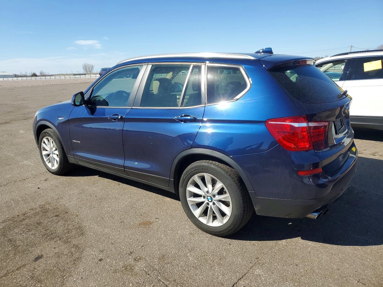 2016 BMW X3 xDrive28I - zdjęcie 2