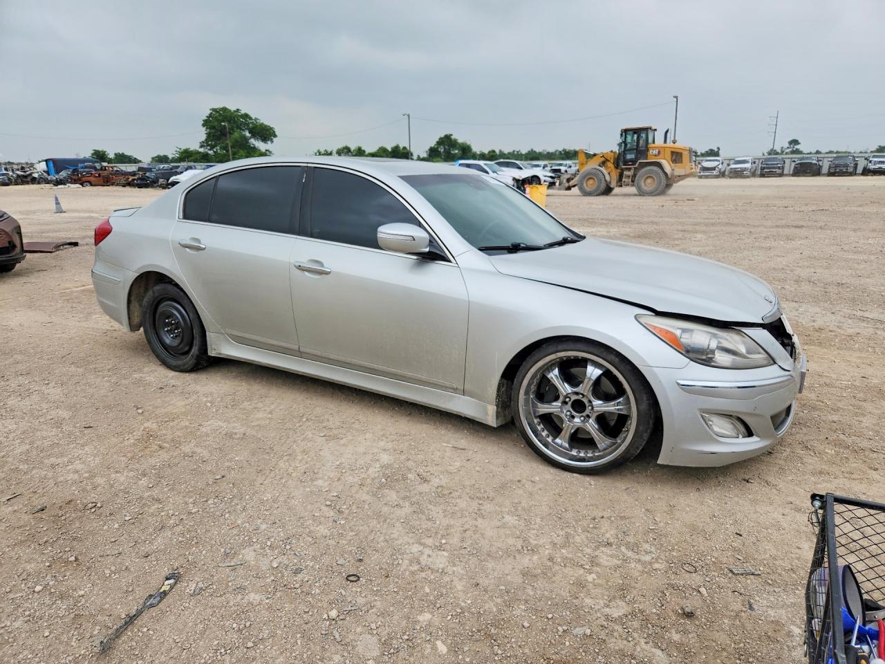 2013 Hyundai Genesis 5.0L - zdjęcie 4