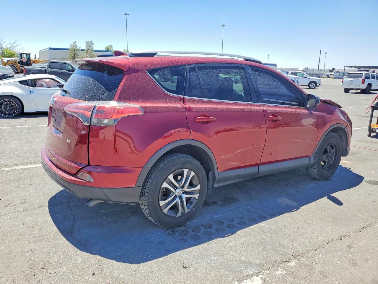 2018 Toyota Rav4 Le - zdjęcie 3