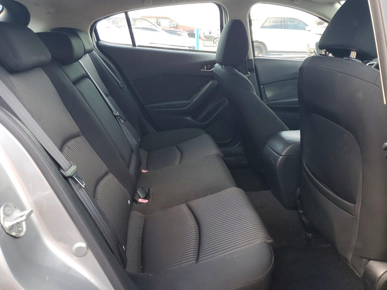 2014 Mazda 3 Touring - zdjęcie 10