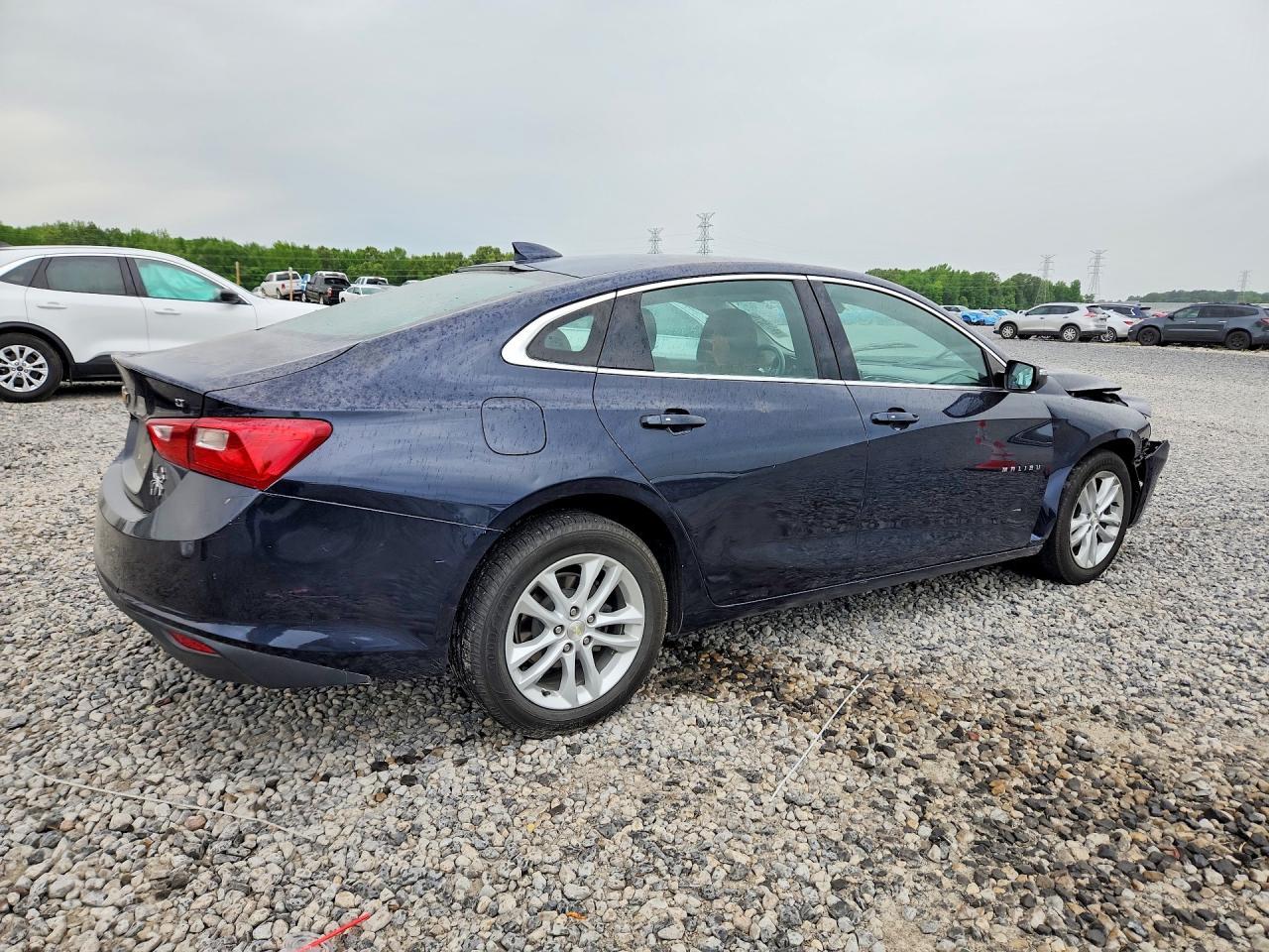 2018 Chevrolet Malibu Lt - zdjęcie 3