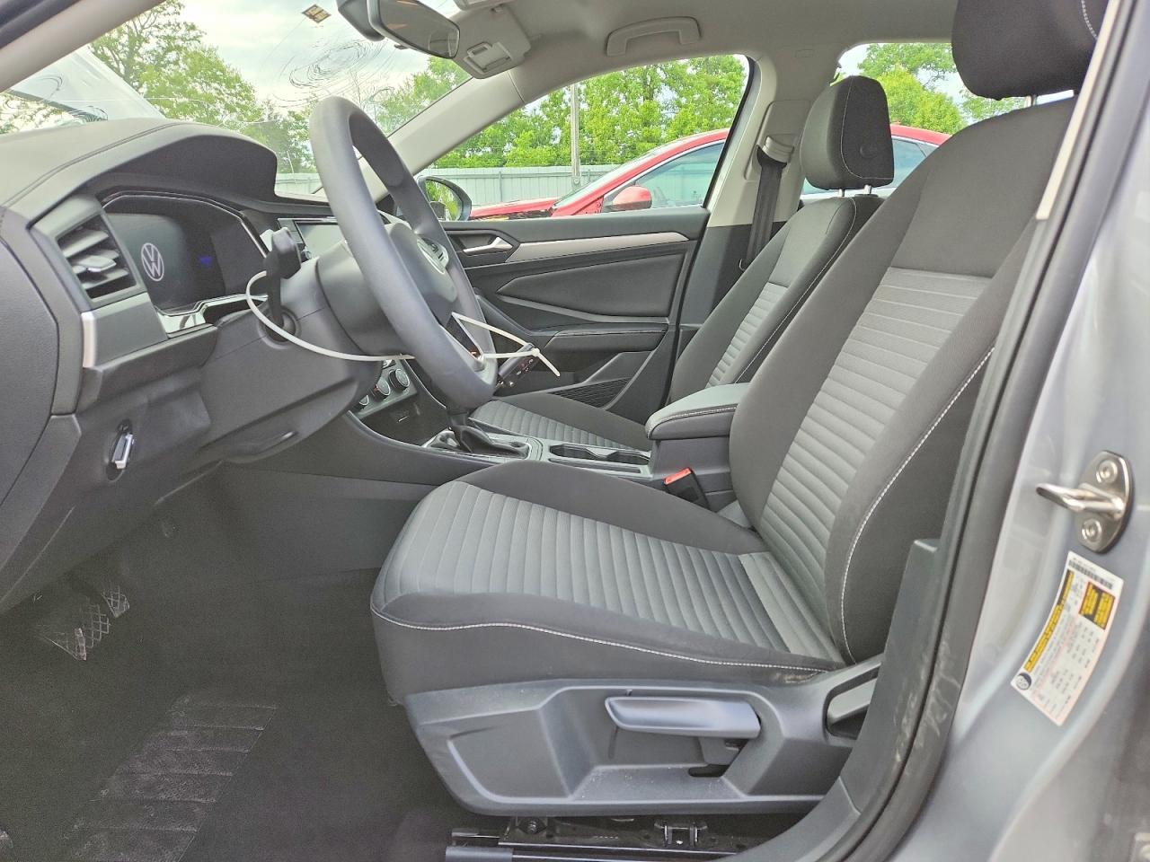 2023 Volkswagen Jetta S - zdjęcie 7