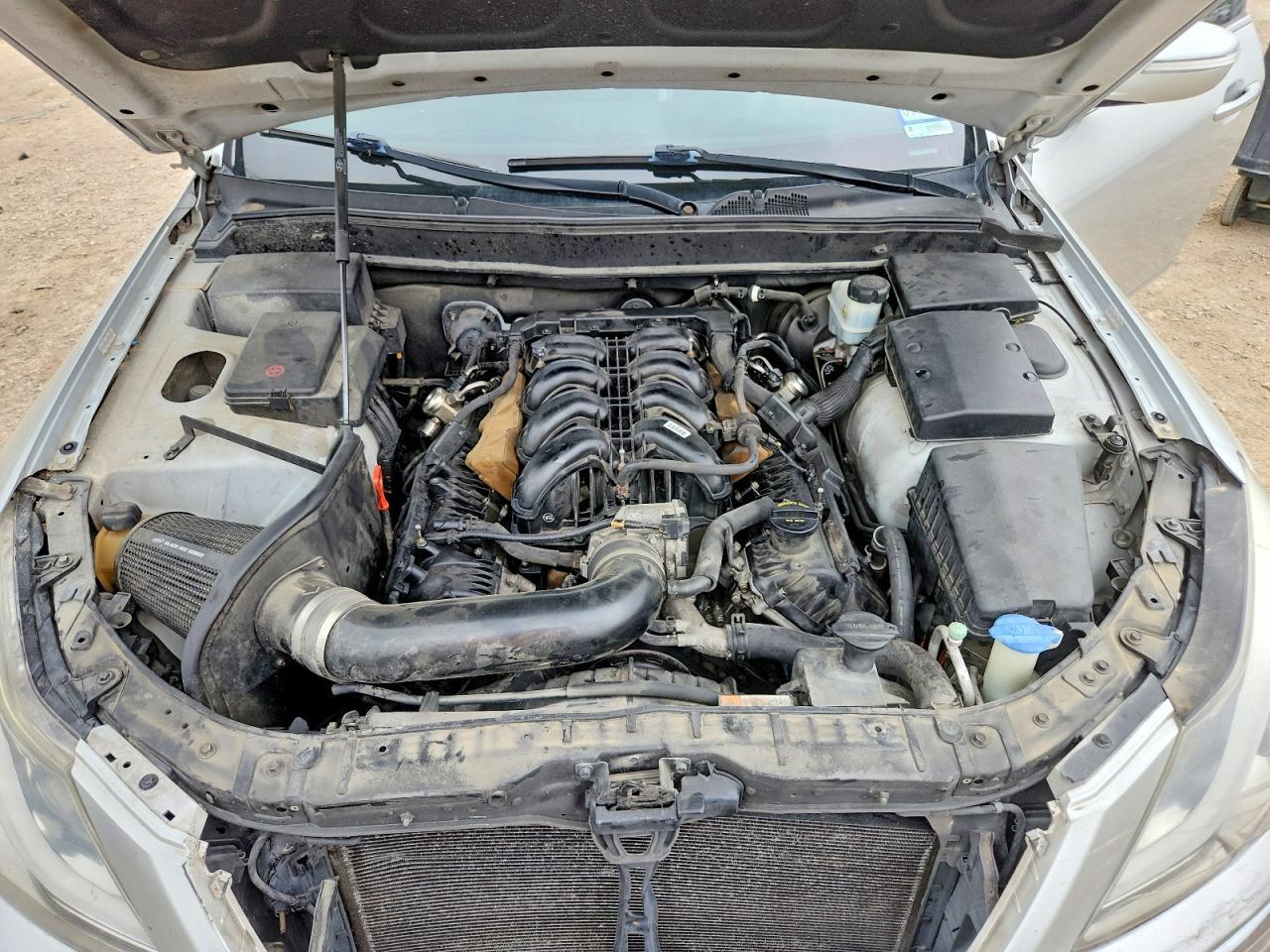 2013 Hyundai Genesis 5.0L - zdjęcie 11