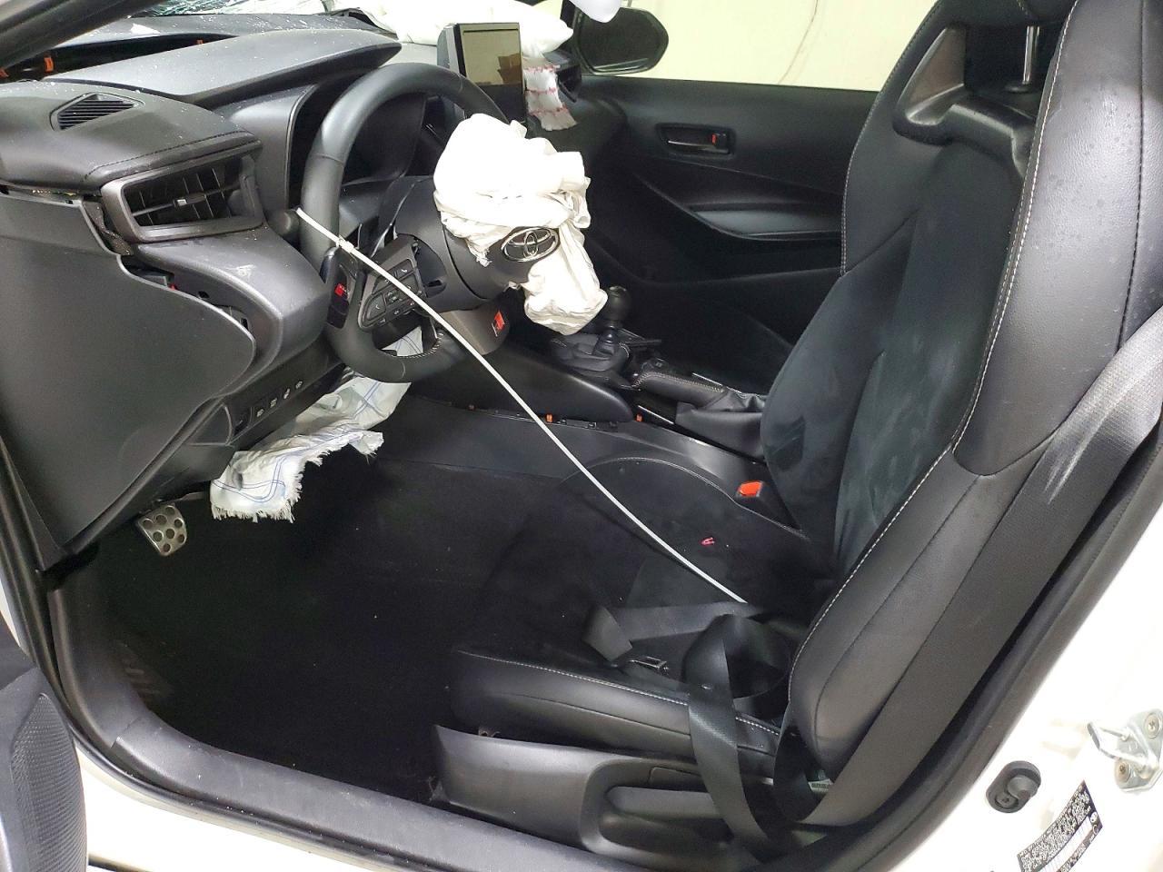 2025 Toyota Gr Corolla Premium - zdjęcie 7