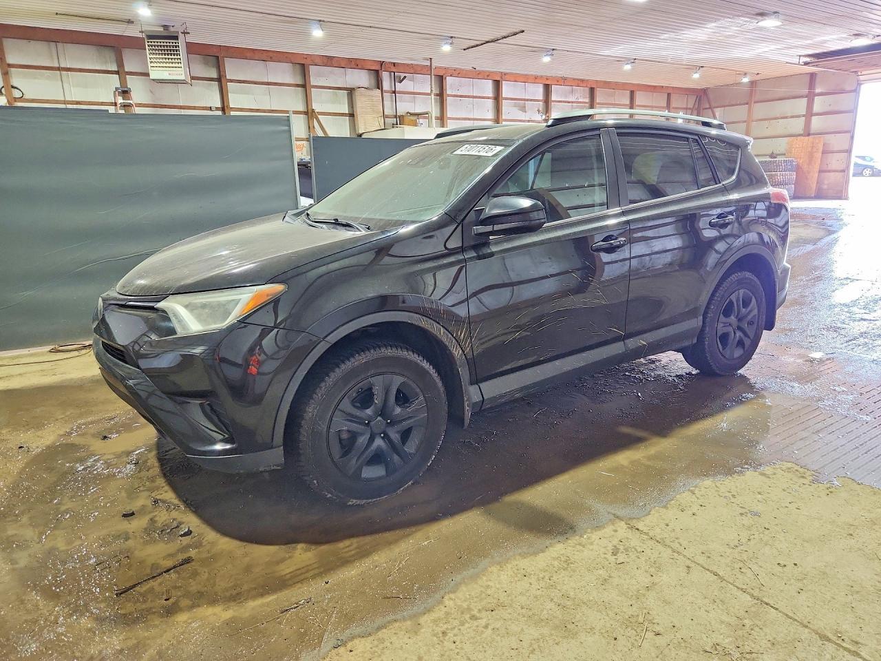 2017 Toyota Rav4 Le - zdjęcie główne