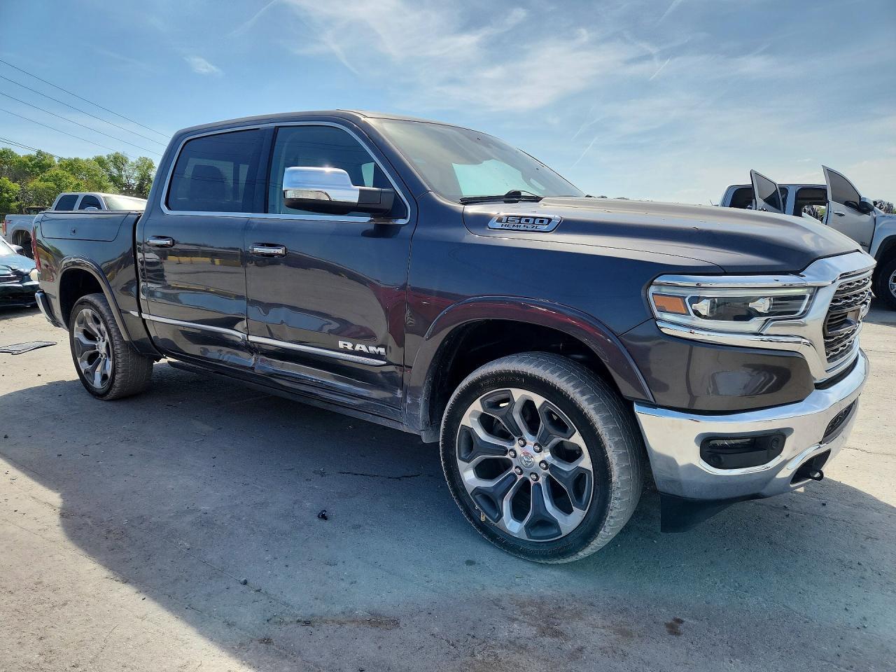 2019 Ram 1500 Limited - zdjęcie 4