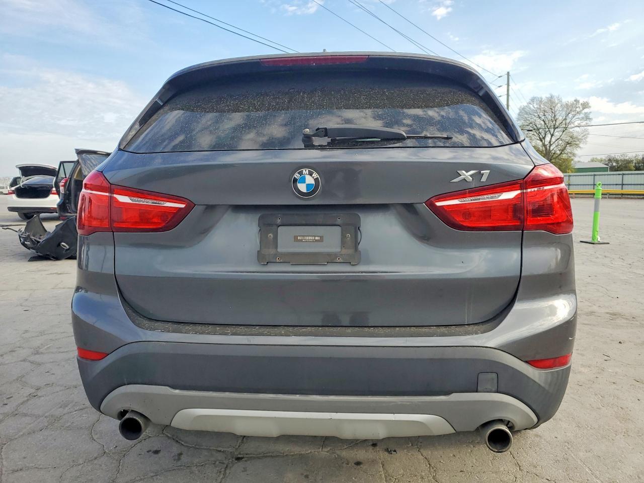 2016 BMW X1 xDrive28I - zdjęcie 6