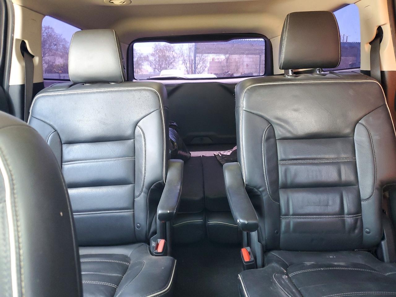 2017 GMC Acadia Denali - zdjęcie 10