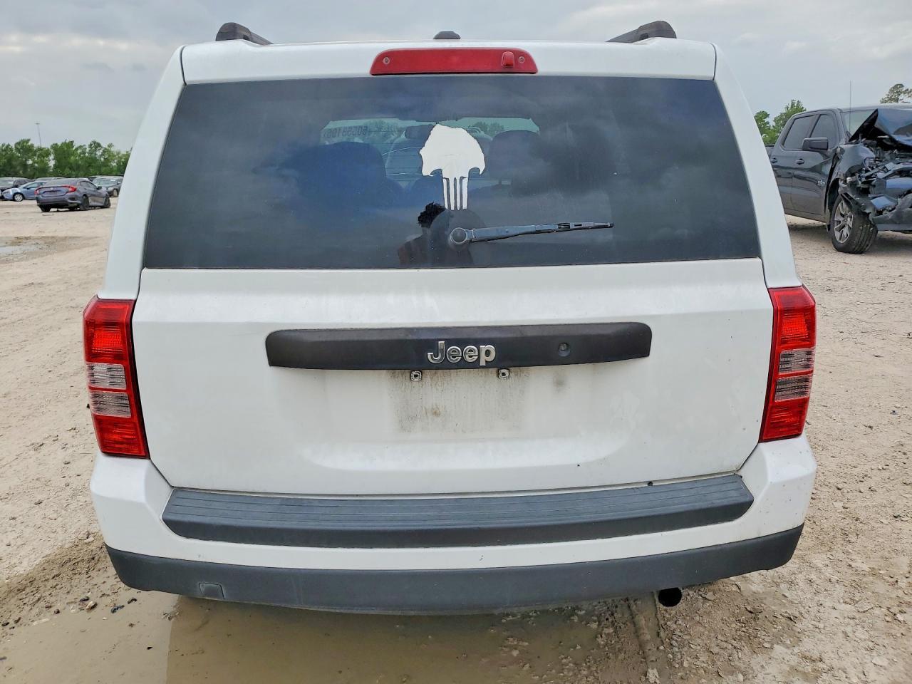 2016 Jeep Patriot - zdjęcie 6