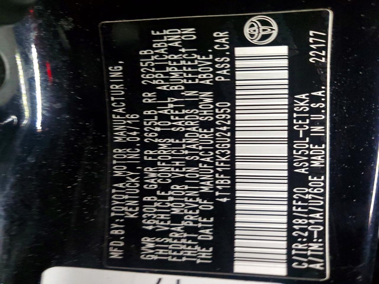 2016 Toyota Camry Se - zdjęcie 14