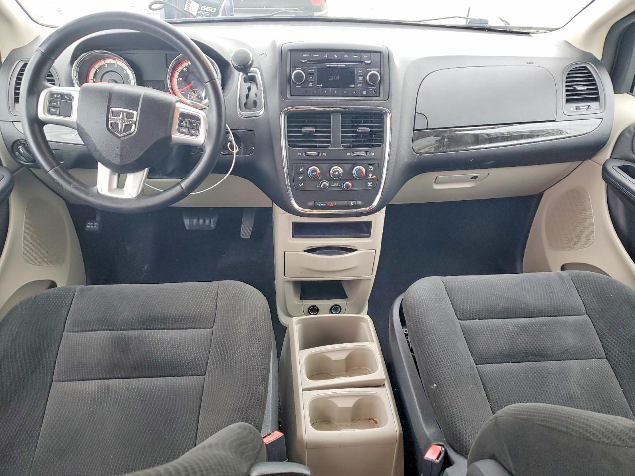 2016 Dodge Grand Caravan Se - zdjęcie 8