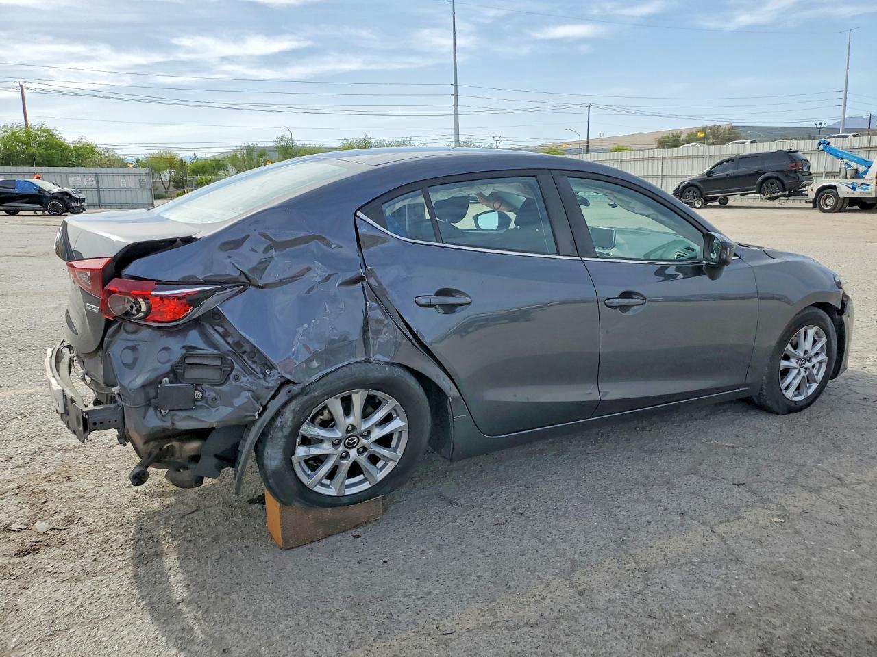 2016 Mazda 3 Sport - zdjęcie 3