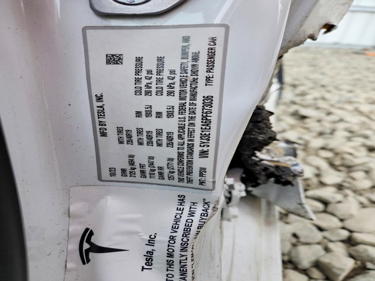 2023 Tesla Model 3 - zdjęcie 12