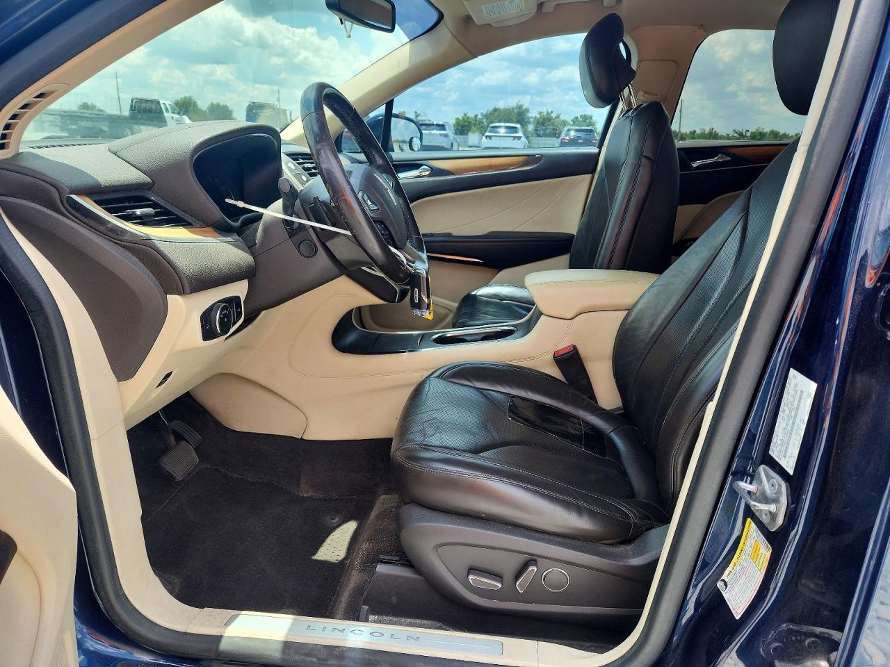 2015 Lincoln Townhouse Mkc - zdjęcie 7
