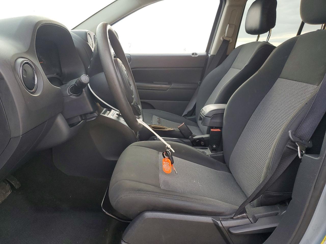 2014 Jeep Compass Sport - zdjęcie 7